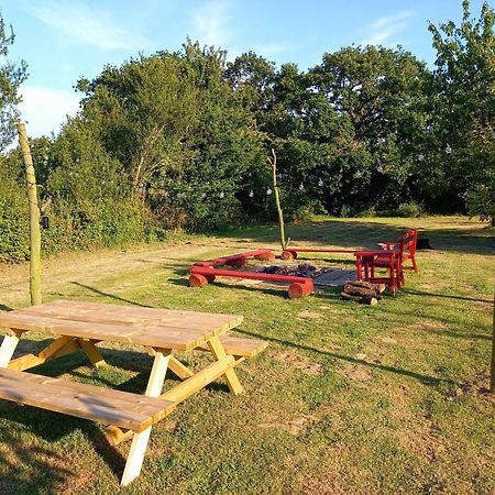 L' Anpeg, Gite Dans Le Cotentin Jusqu'A 8 Personnes Besneville Экстерьер фото